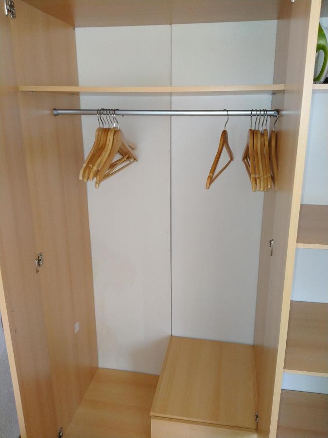 דירות Studio, 4-7 Mins To Bern Main Station By Train מראה חיצוני תמונה