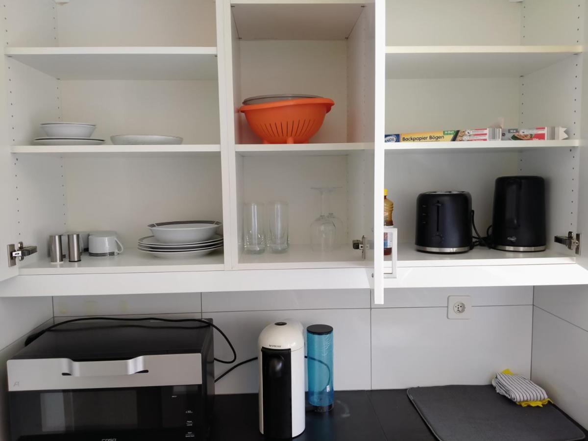 דירות Studio, 4-7 Mins To Bern Main Station By Train מראה חיצוני תמונה